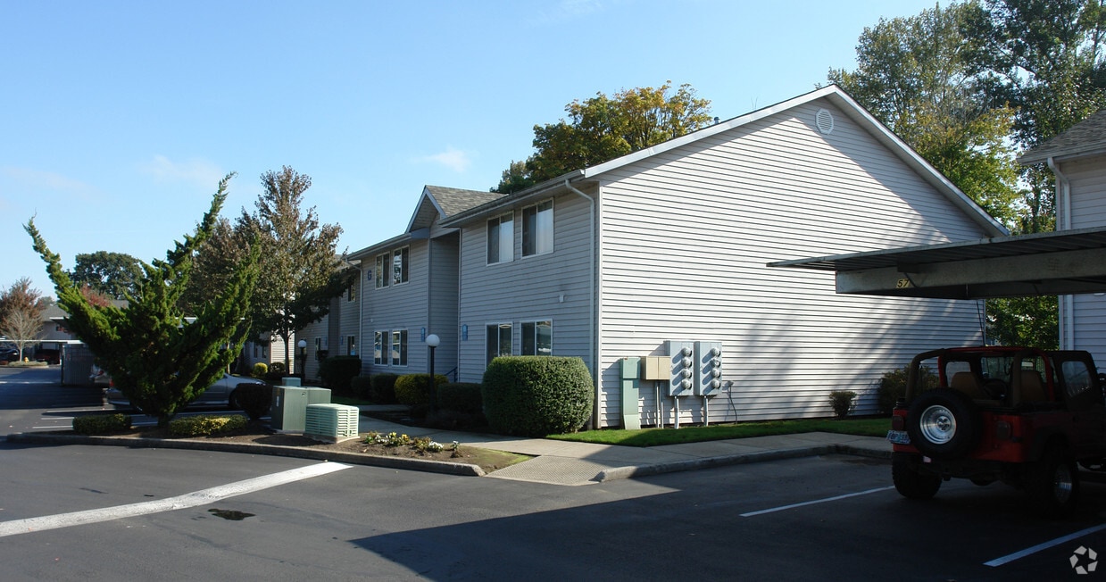 Building Photo - WALLACE PARK APARTMENTS (03)