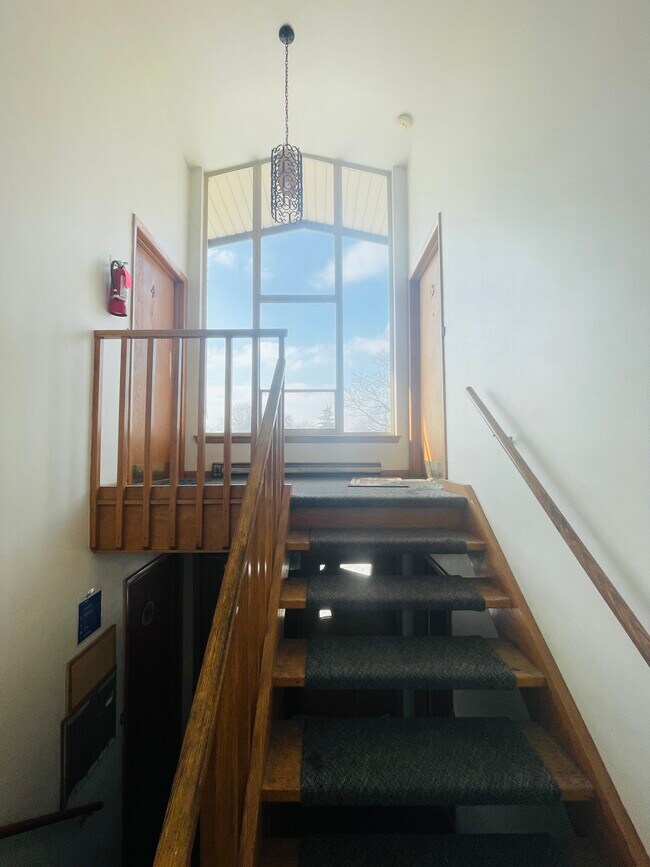 Building Photo - 4548 N 92nd St