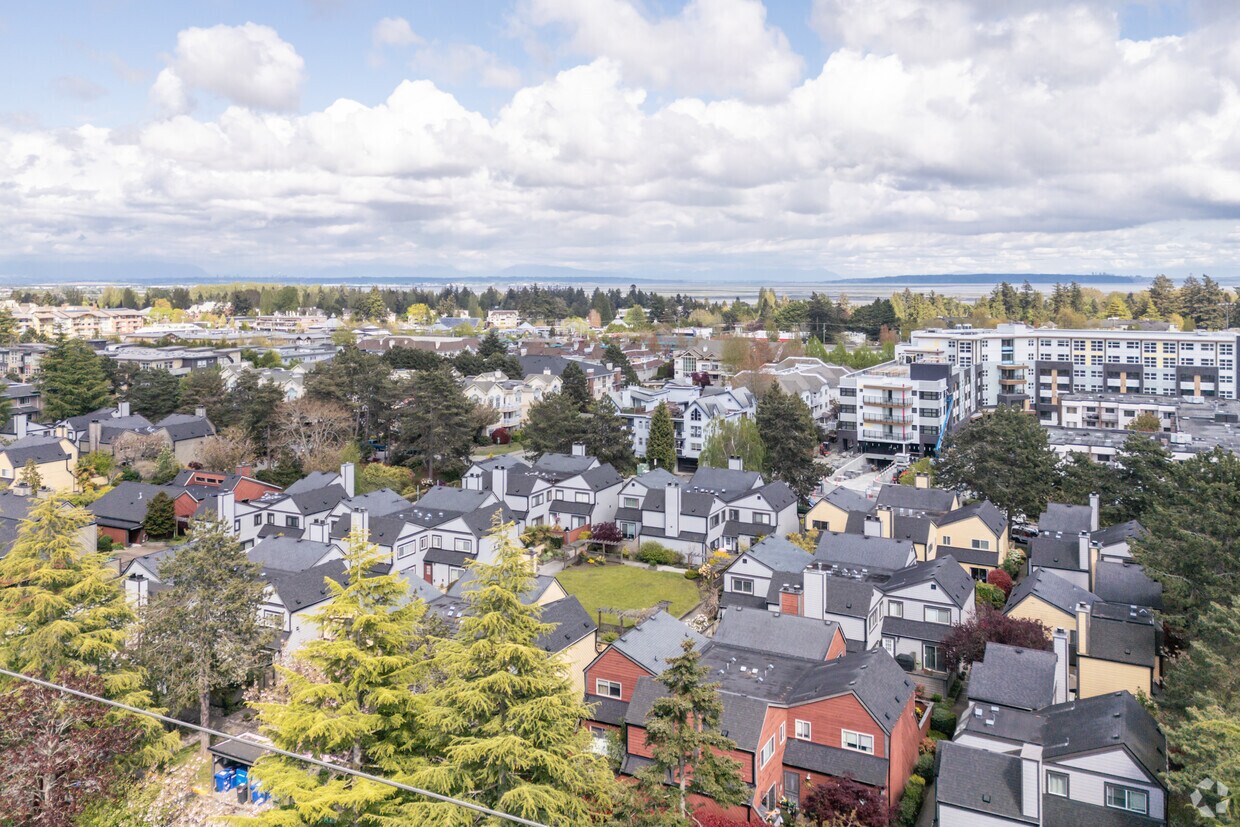 Aerial Photo - Sundail Villas