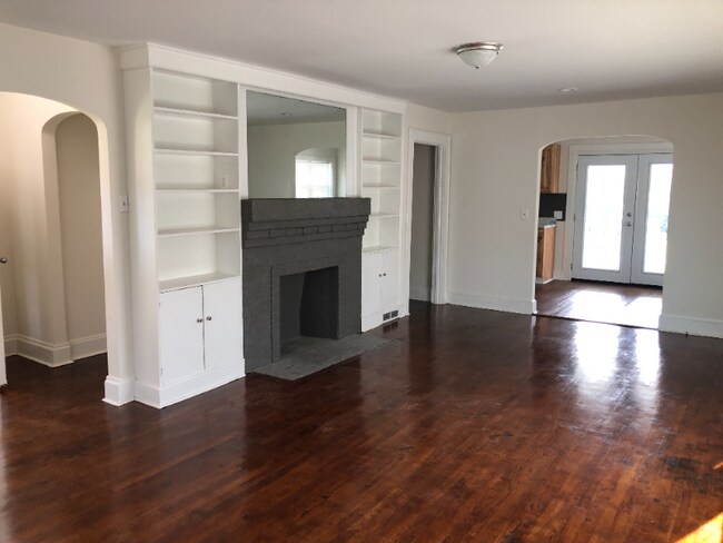 Building Photo - 8170 NC-90
