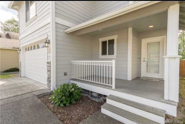 Building Photo - 712 E Kellogg Rd