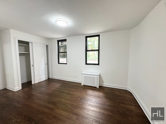 Building Photo - EAST 72 STREET