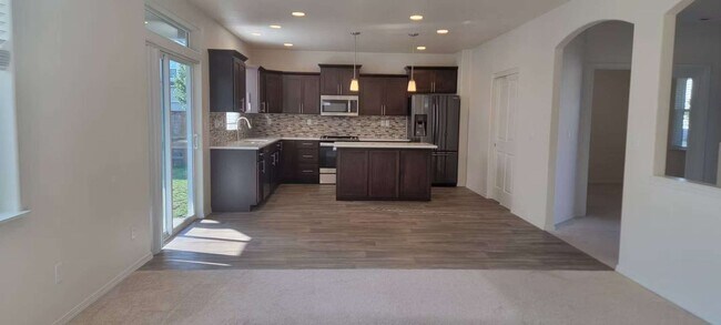 Foto del edificio - Master Suite and Junior Suite with its own...