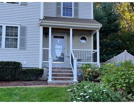 Foto principal - 36 Lakeside Ave