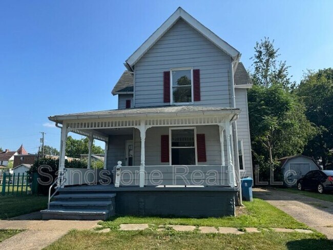 Building Photo - 1834 E 30th St