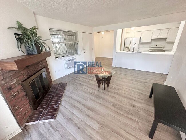 Foto del edificio - 14794 E 2nd Ave