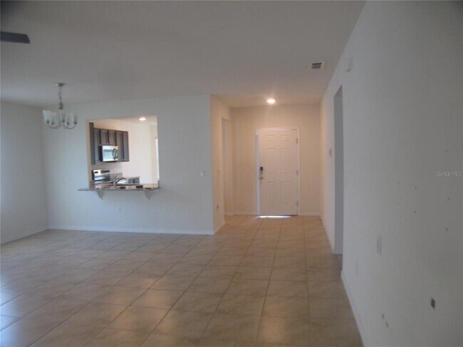 Building Photo - 599 Autumn Stream Dr