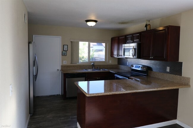 Building Photo - 2 br, 1 bath Condo - 762 Picador Boulevard