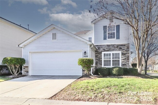 Building Photo - 9408 Meadowmont View Dr