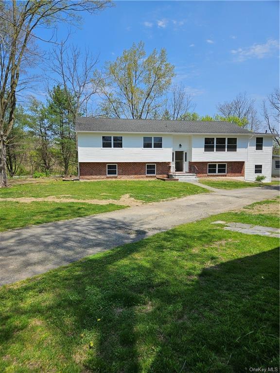 15 Reynolds Ln, Wappinger, NY 12590 House Rental in Wappinger, NY