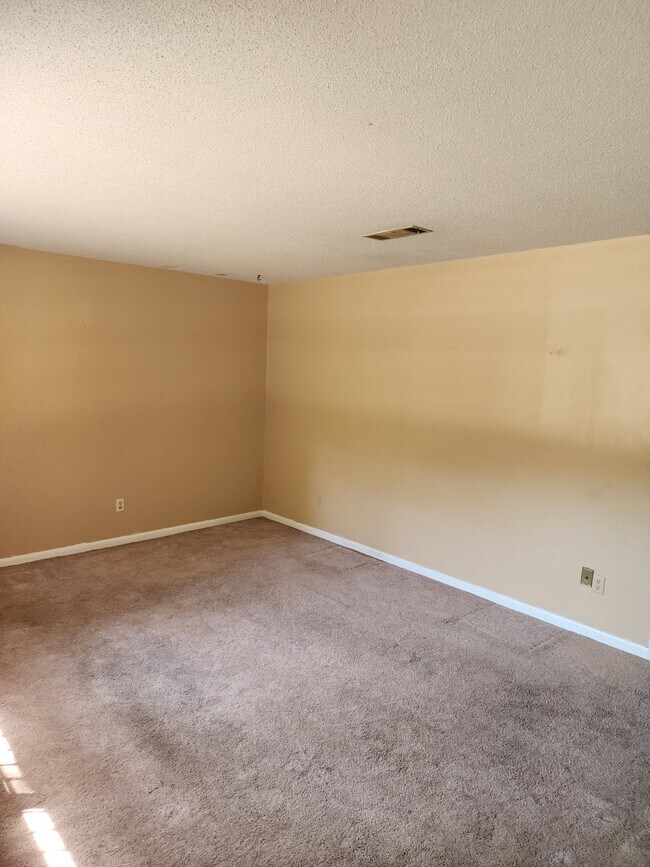 Foto del edificio - 2306 Dorchester Dr