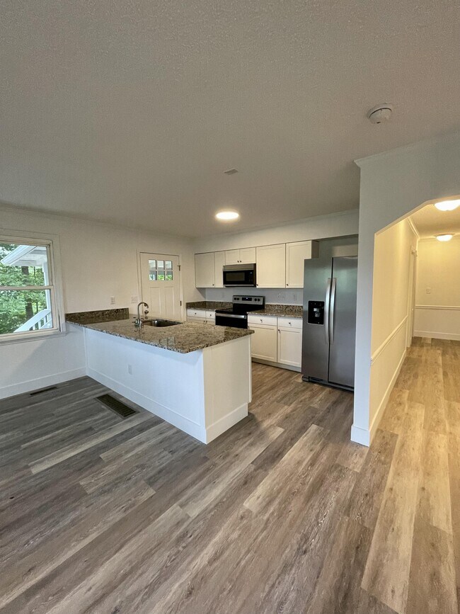 Foto del edificio - 51 Allen Ave