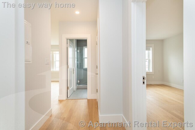 Foto del edificio - 123 Highland Ave