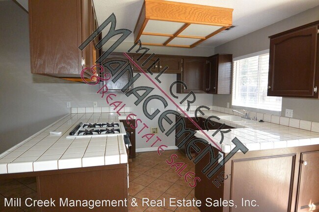 Foto del edificio - 3 br, 2 bath House - 3021 W. Loyola