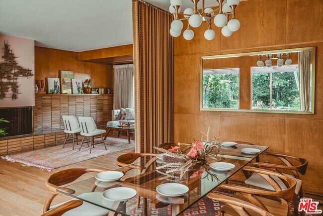 Foto del edificio - 1080 Acanto Pl