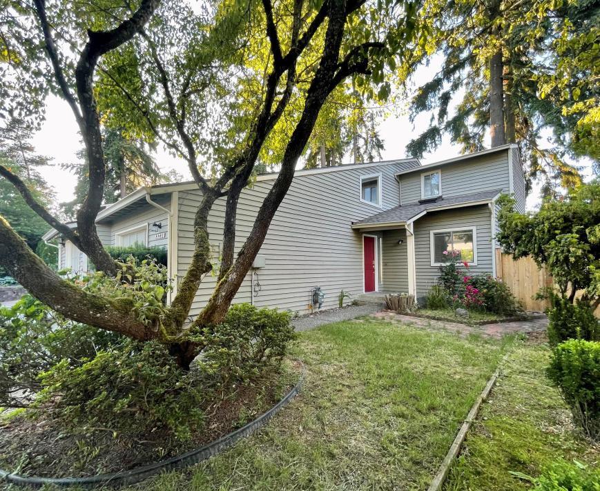 Primary Photo - 2 bedroom in Kirkland WA 98034