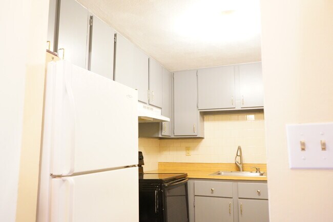Foto del edificio - 215 Winter St