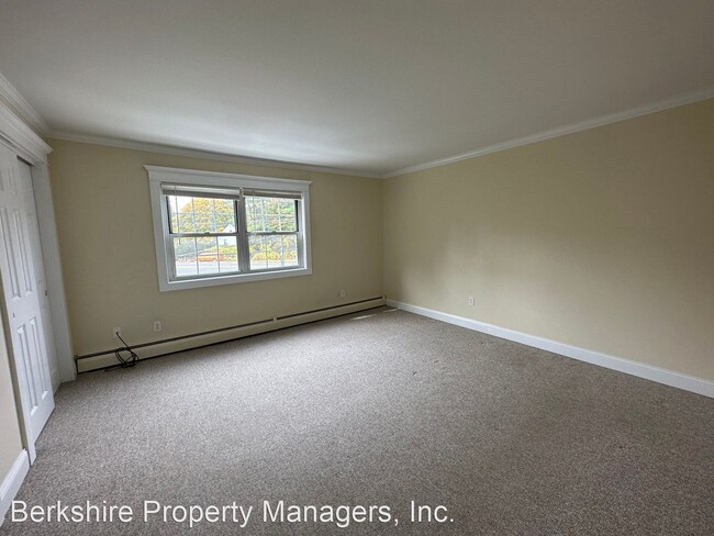 Building Photo - 1 br, 1 bath House - 260 Pittsfield Road