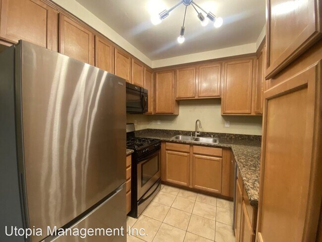 Foto del edificio - 2 br, 1.5 bath House - 4504 60th St #2