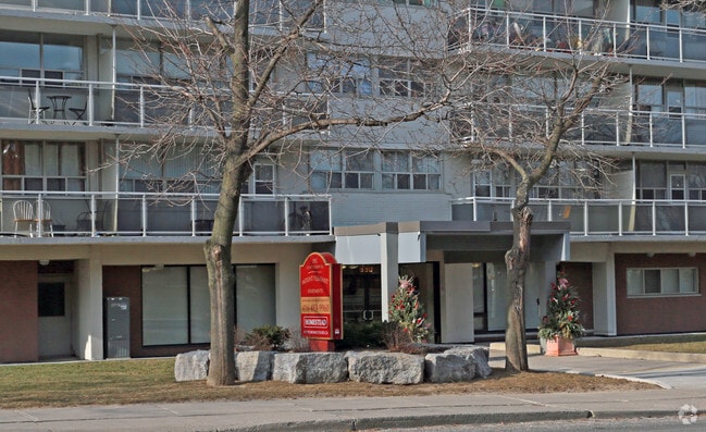 Building Photo - 890 Mount Pleasant Apartments