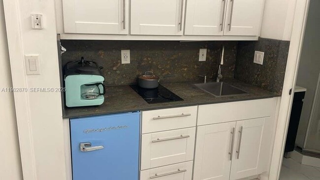 Foto del edificio - 1150 Normandy Dr