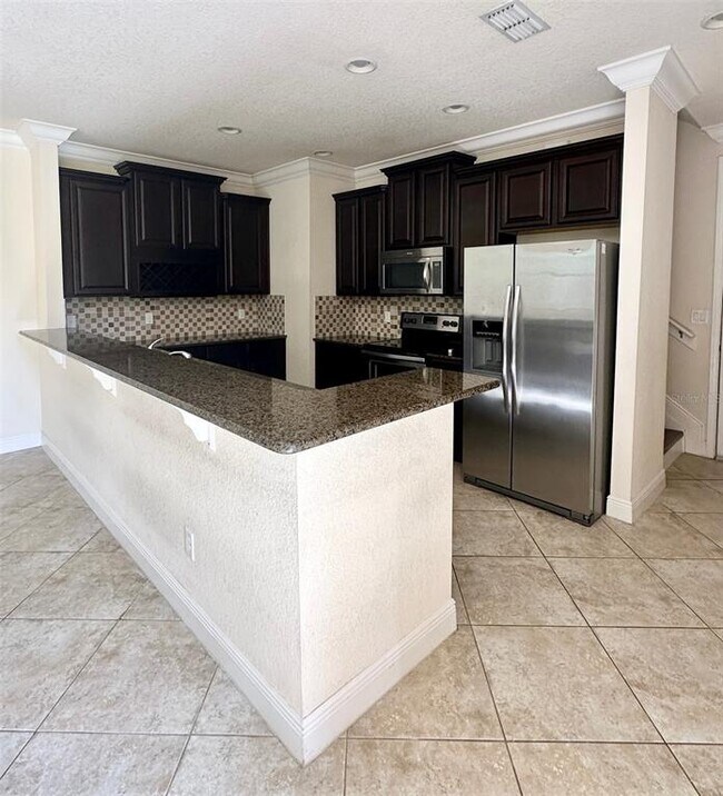 8466 Kelsall Dr, Orlando, FL 32832 Townhome Rentals in Orlando FL