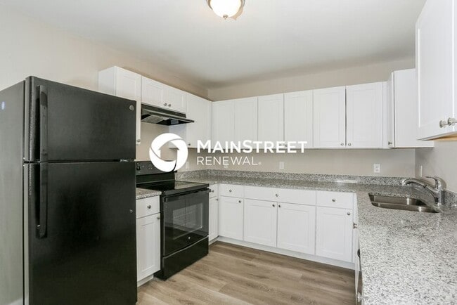 Building Photo - 4 Bedroom Pet-Friendly Home in Houston, TX with Main Street Renewal