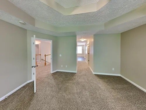 Building Photo - 6975 Calderwood Dr