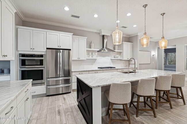 Foto del edificio - 1351 Weaver Glen Rd