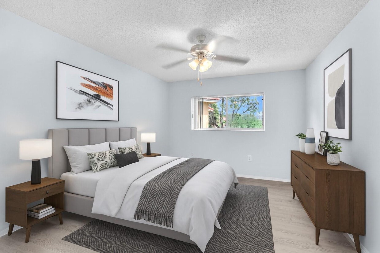 Foto principal - 6881 NW 173rd Dr