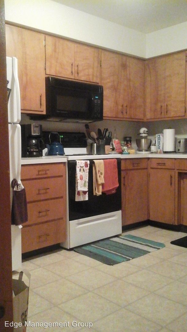 Building Photo - 1315 College St