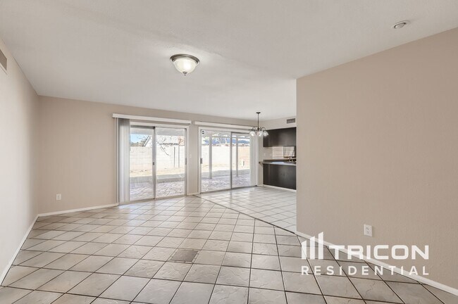 Foto del edificio - 850 W Lobo Ave