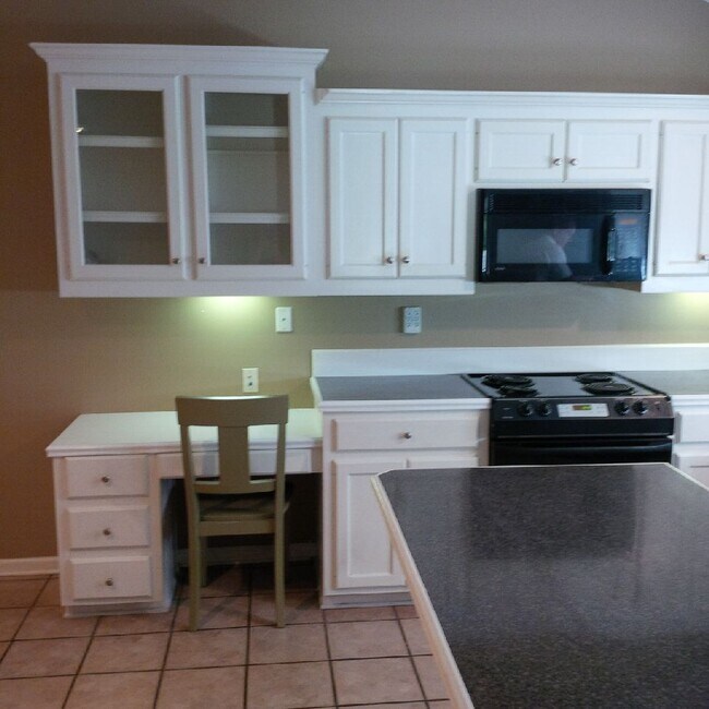 Building Photo - 123 Cane Ridge Cir