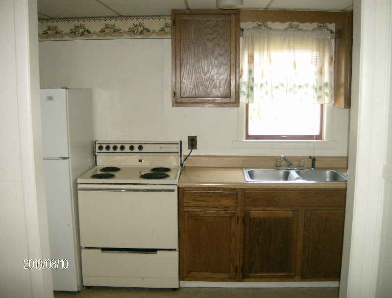 308 Market St, Scottdale, PA 15683 Room for Rent in Scottdale, PA