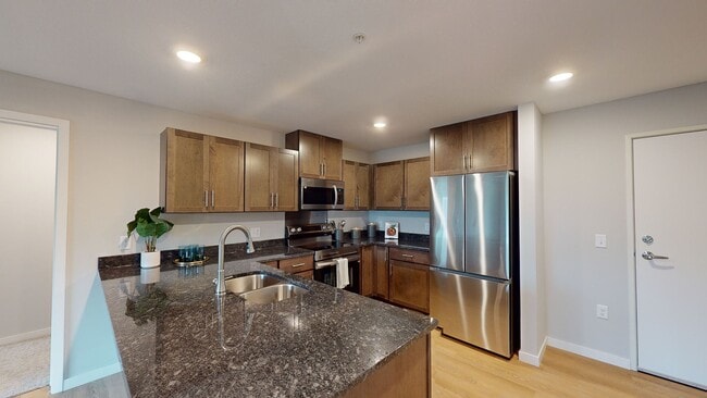 Building Photo - Callisto Commons