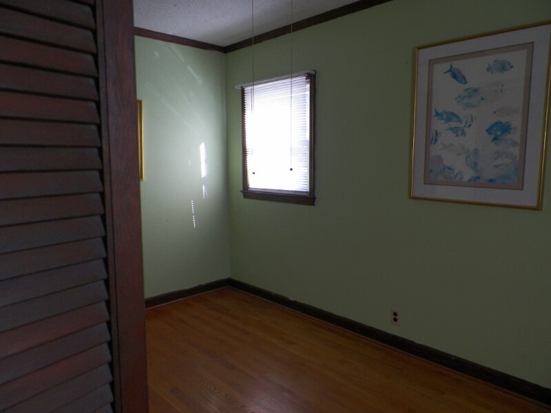 Foto del edificio - 1002 Cherry Ln