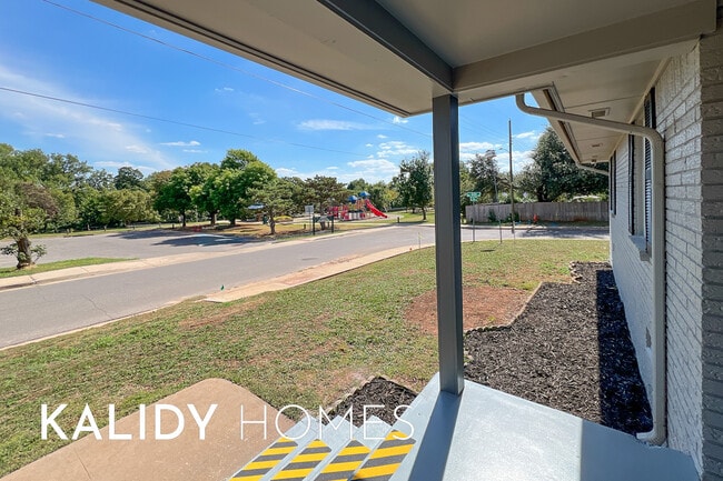 Photo - 4501 N Billen Ave House