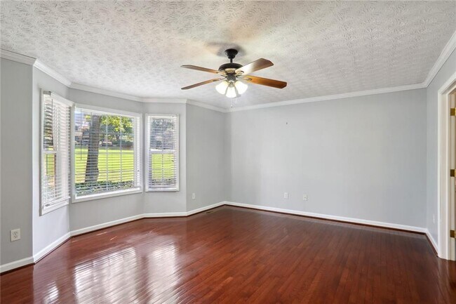 Foto del edificio - 987 Bart Manous Rd