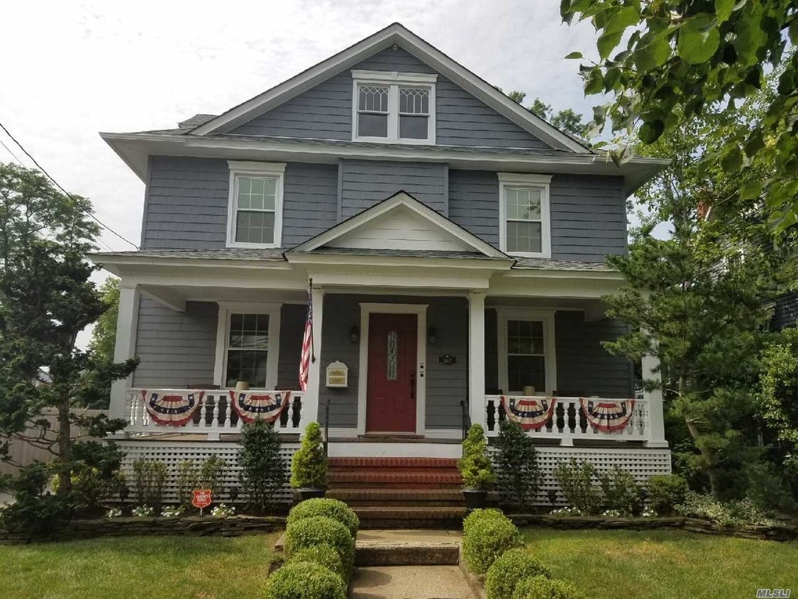 Primary Photo - 162 Walnut St