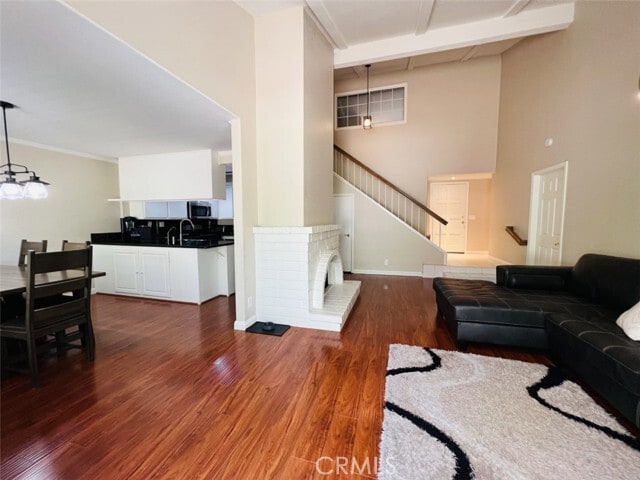 Building Photo - 1001 Creekside Dr
