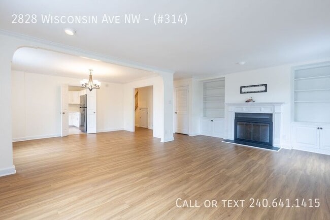 Photo - 2828 Wisconsin Ave NW House