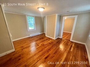 Building Photo - 33 S Main St