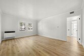 Foto principal - 8746 Belford Ave