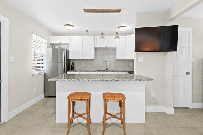 Building Photo - 14212 E Parsley Dr