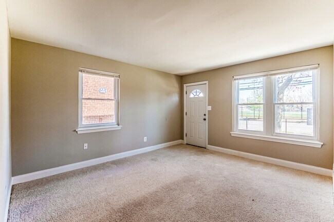 Foto del edificio - 2439 25th St SE