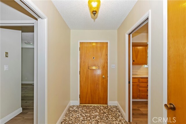 Foto del edificio - 24969 Tulip Ave