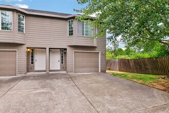 Building Photo - 4270 SW 159th Ave