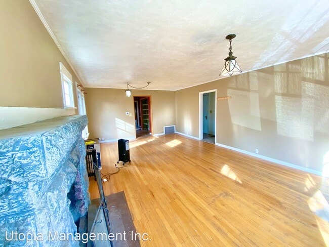 Building Photo - 3 br, 2 bath House - 1415 NW 4th St