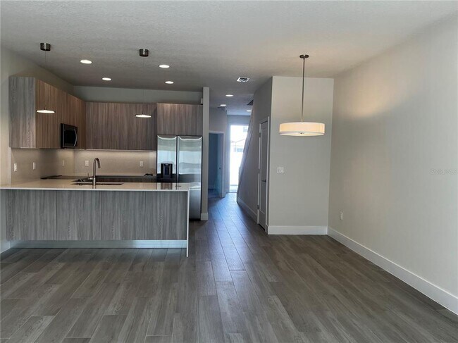Building Photo - 1427 Serendipity Ln