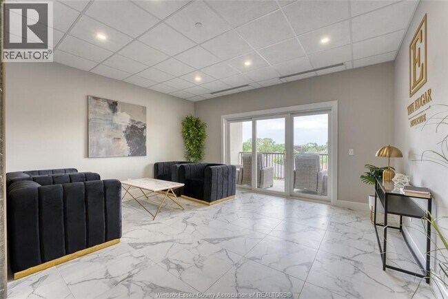 Photo du bâtiment - 7887 Edgar St